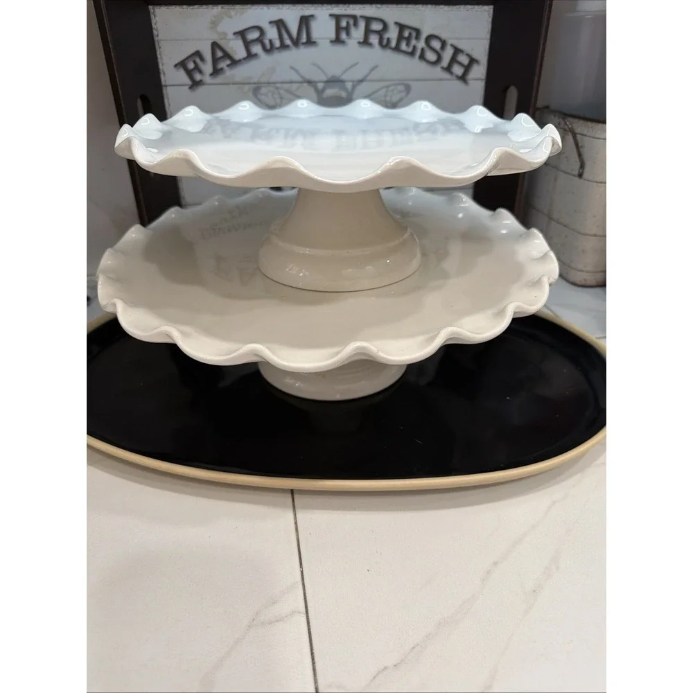 Williams Sonoma White Ceramic Round Glossy Cake Stands Set of 2 Made in Italy